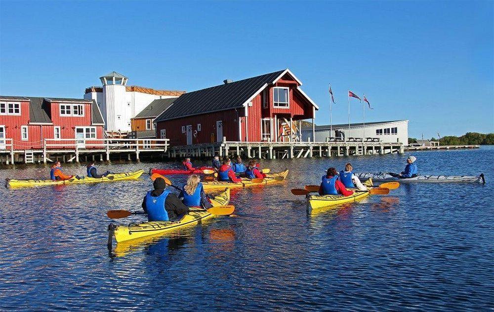 Nyvagar Rorbuhotell - By Classic Norway Hotels Kabelvag Bagian luar foto